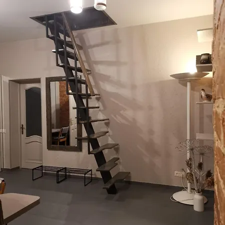 Hostel Alejas Kambari Myza Bene
